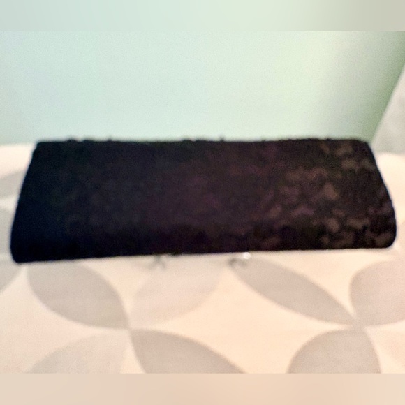 Elegant Lord & Taylor Black Lace Clutch - Picture 2 of 7